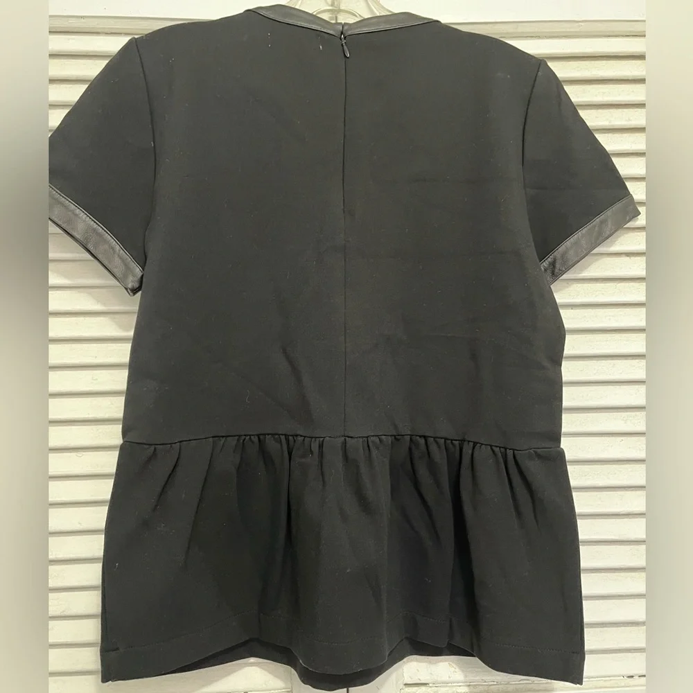 MADEWELL LEATHER TIPPED RUFFLE TOP - Picture 2 of 4